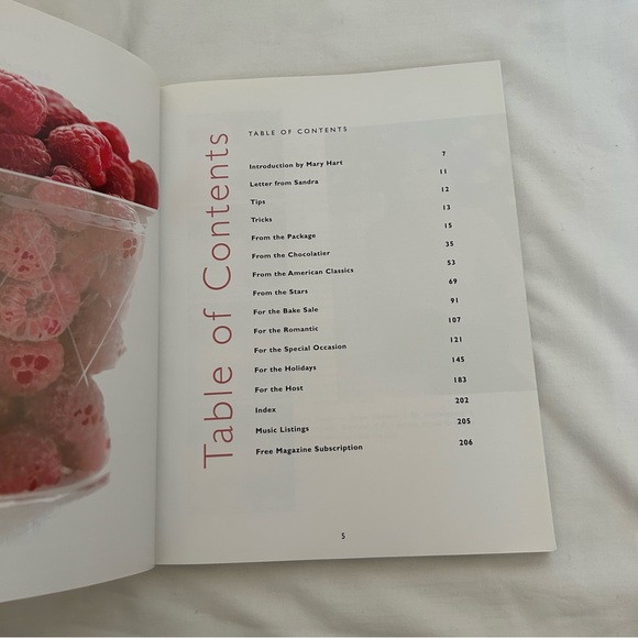 Sandra Lee Cocktail and Desert Cookbook Set - Picture 5 of 8